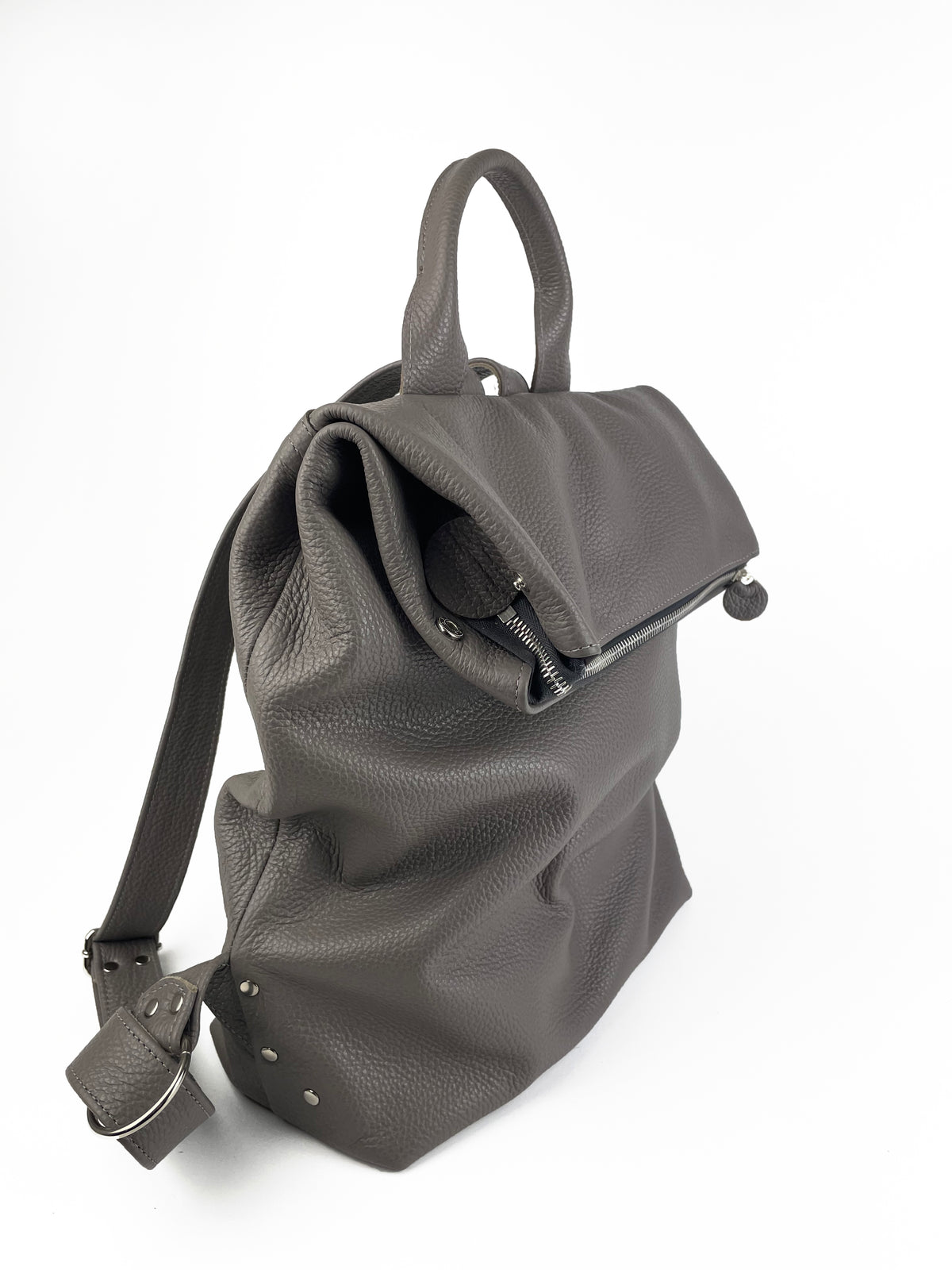 Nancy Rucksack in Taupe Pebble Leather