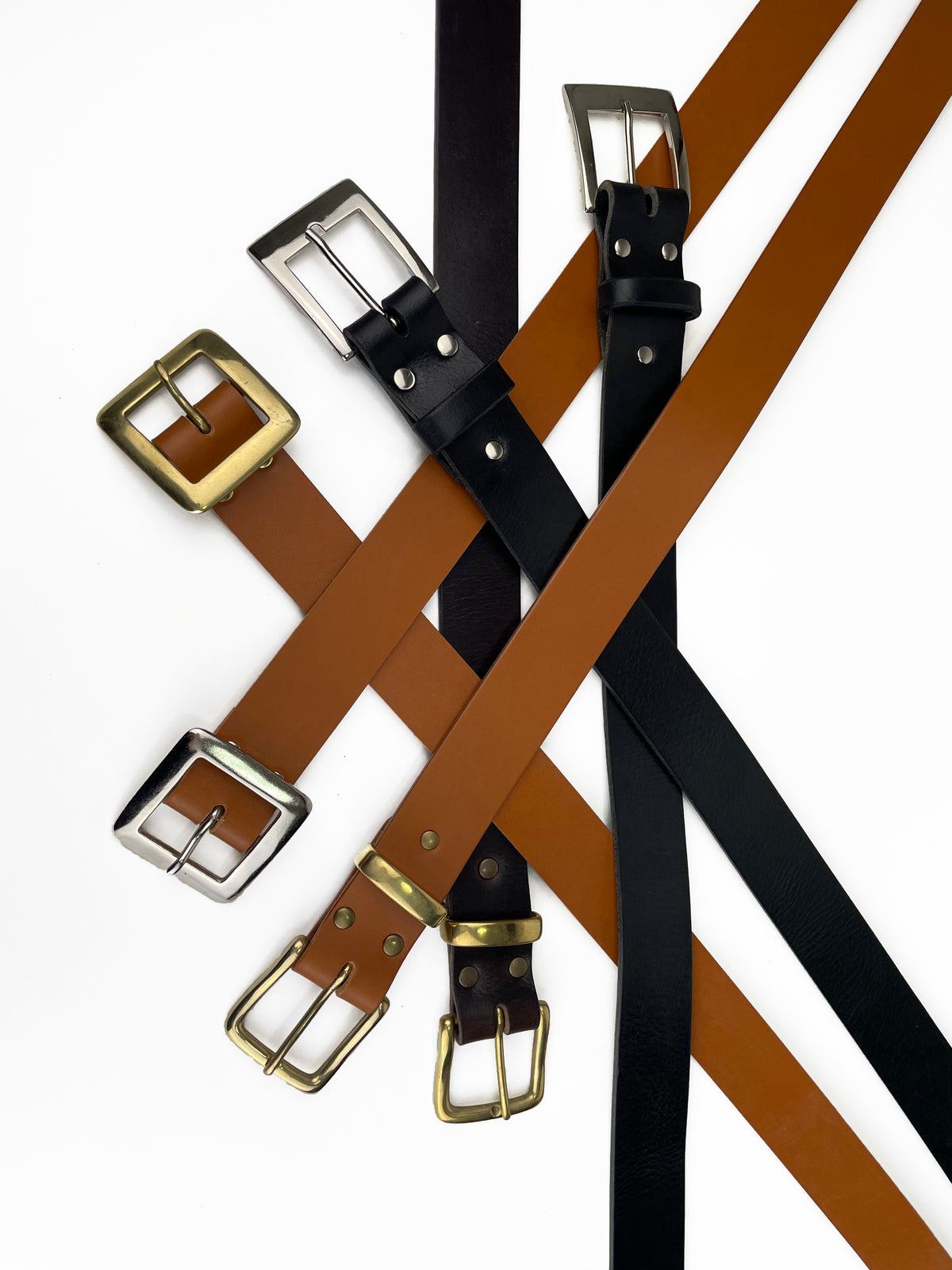 Saddlery Hide Belt in Black Leather