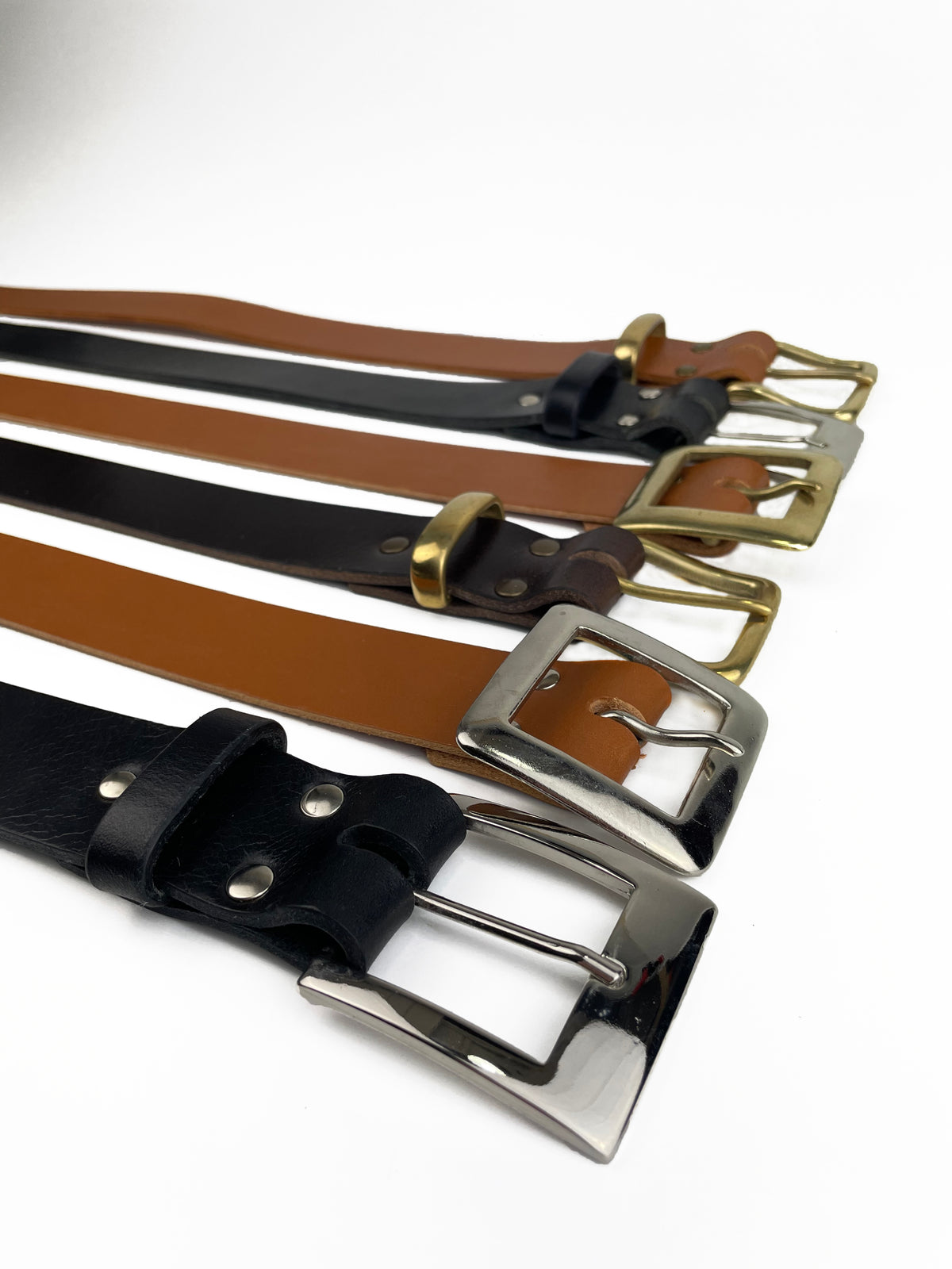Saddlery Hide Belt in Black Leather