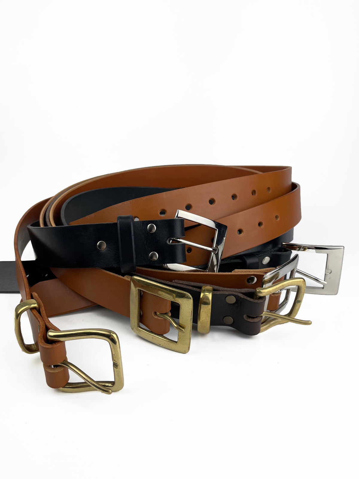 Saddlery Hide Belt in Black Leather