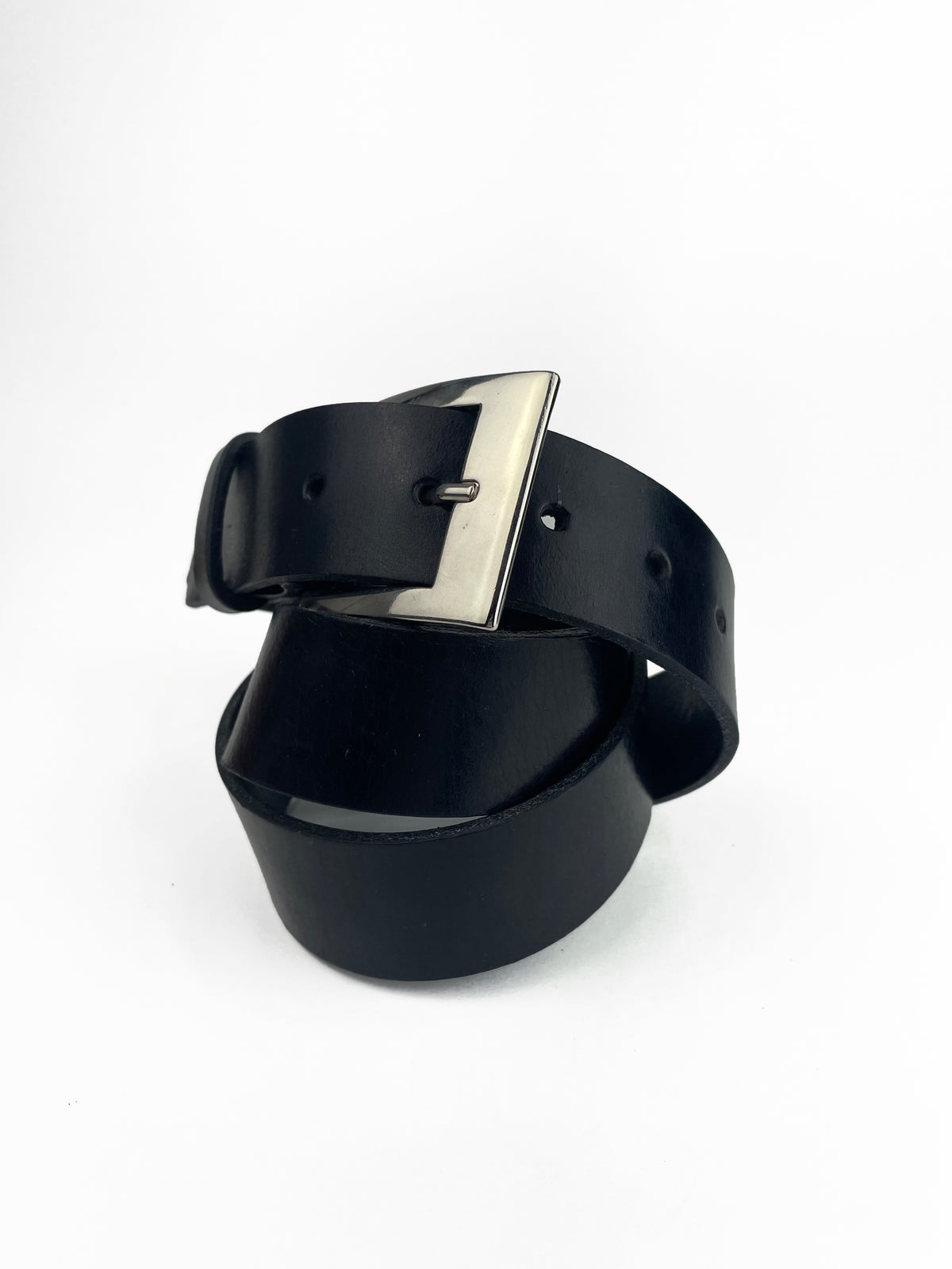 Saddlery Hide Belt in Black Leather