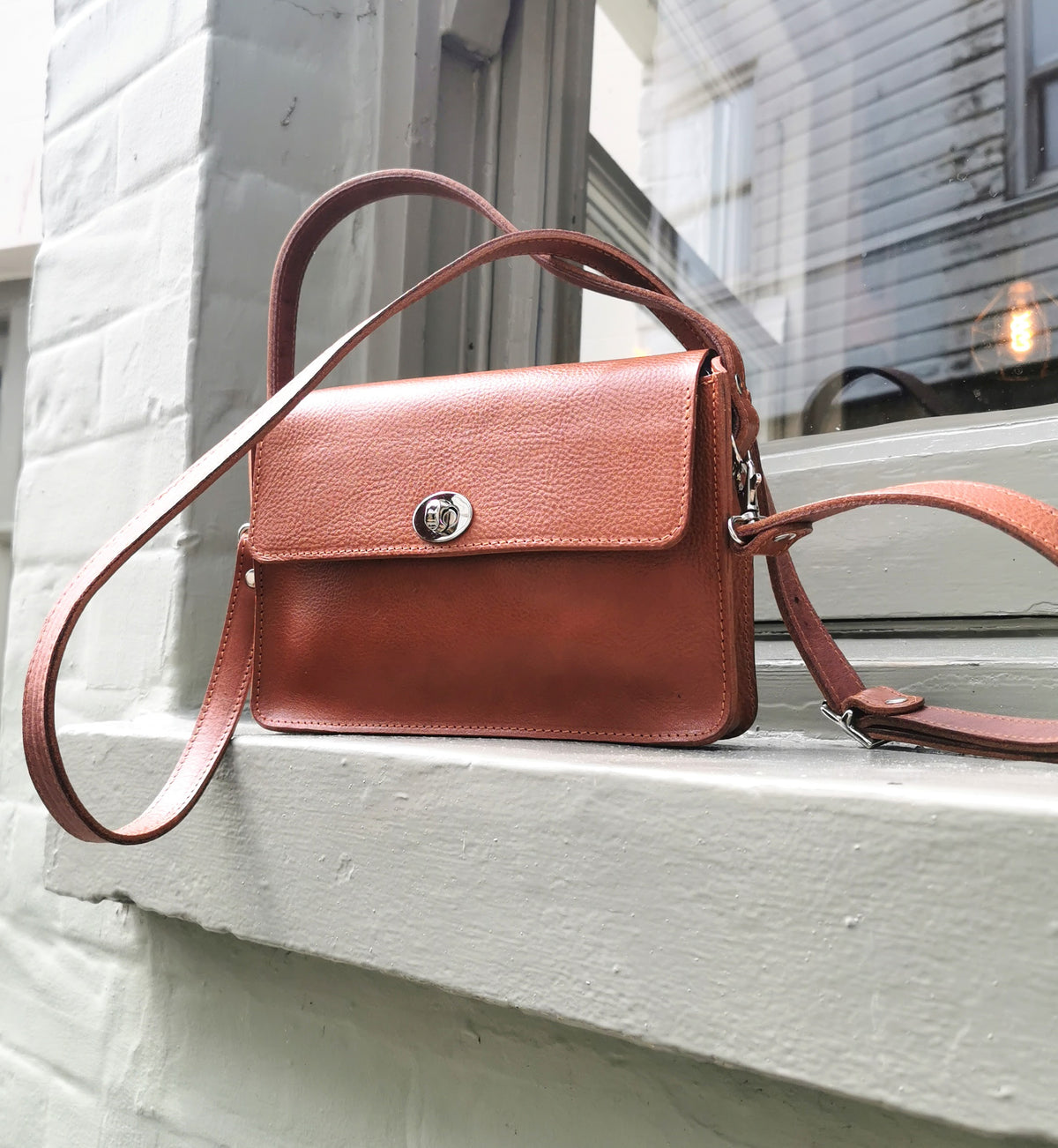 Collette crossbody bag in Tan natural vegetable tanned leather