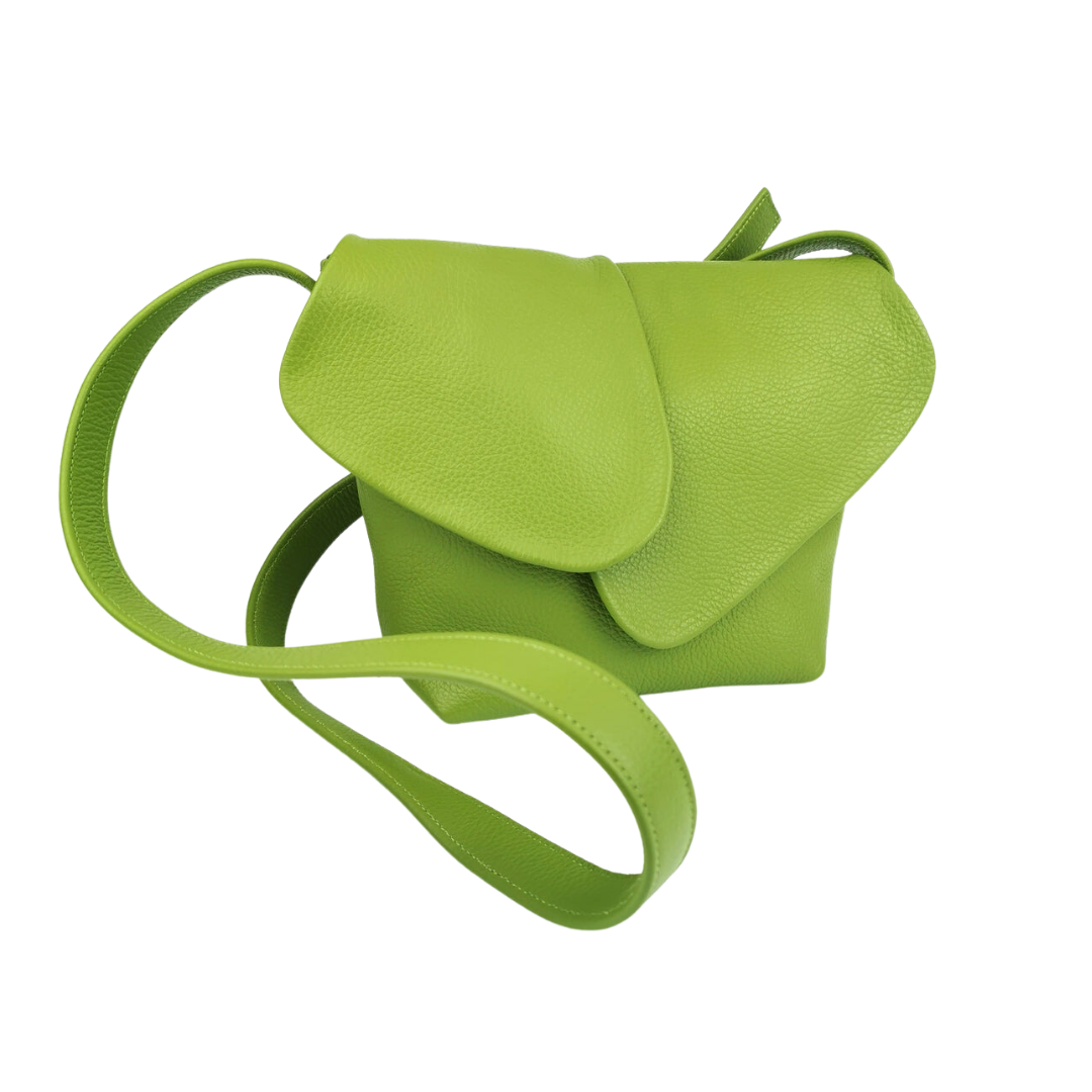 Petal Bag in apple pebbled leather