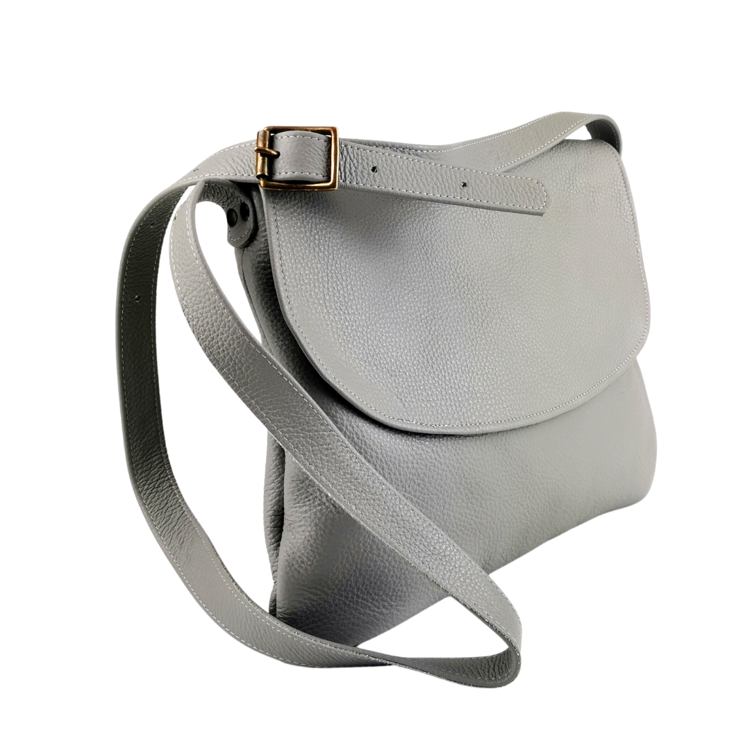 Minny Satchel  in light grey pebble leather