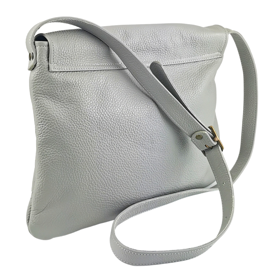 Minny Satchel  in light grey pebble leather
