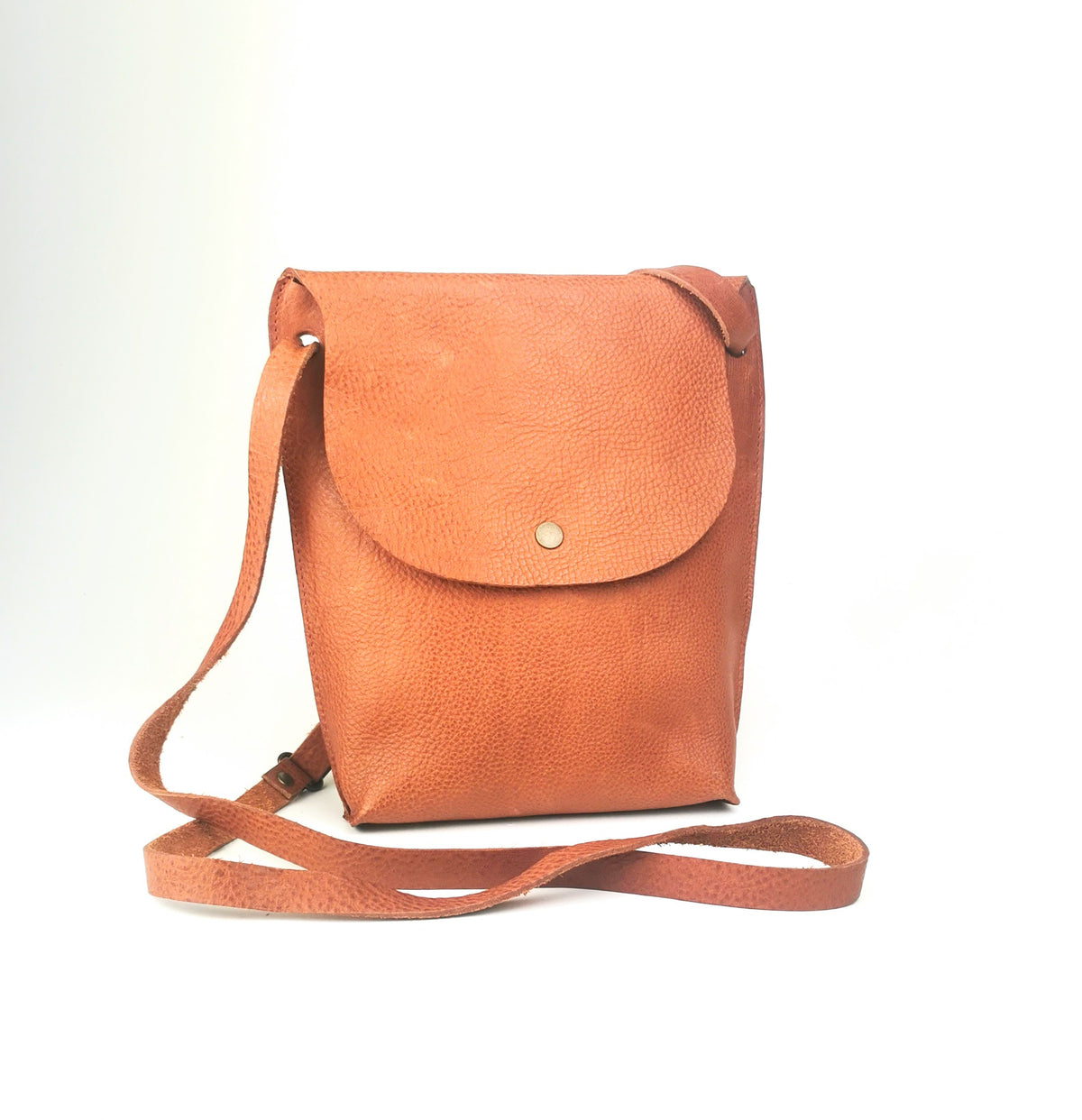 Bobbin Bag in tan vegetable tanned leather