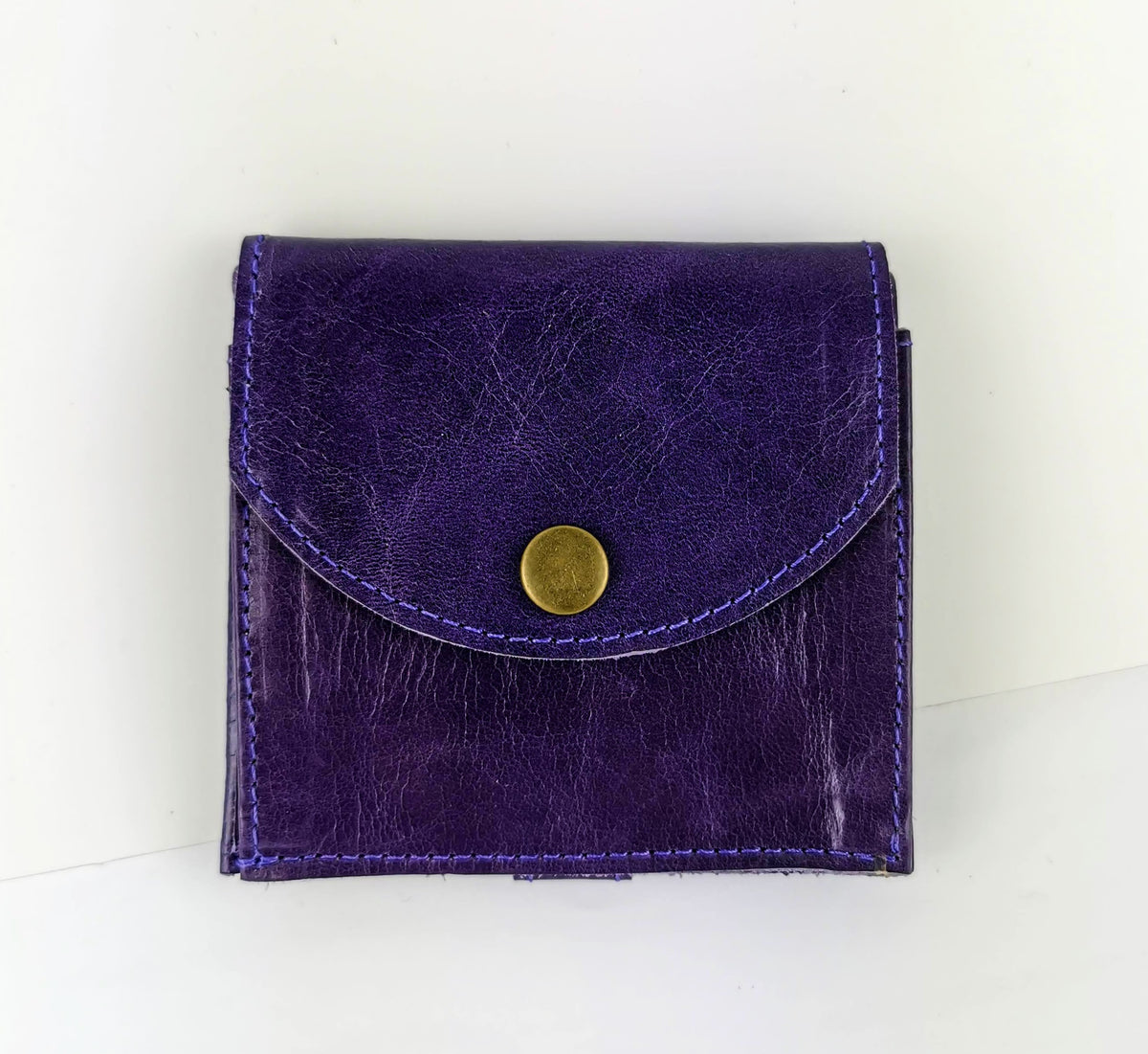 Ison wallet in purple